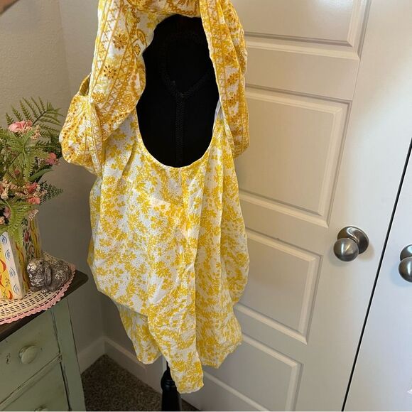 Lane Bryant NWT Yellow Eyelet Embroidery Ruffle Off Shoulder Floral Blouse 18/20 - Picture 3 of 11